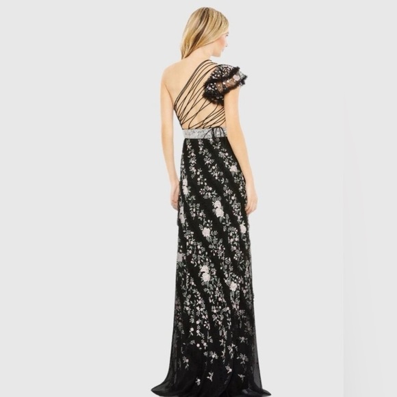 Mac Duggal Size 6Black Floral Embroidered Ruffle One Shoulder Lace Up Gown - Picture 2 of 6